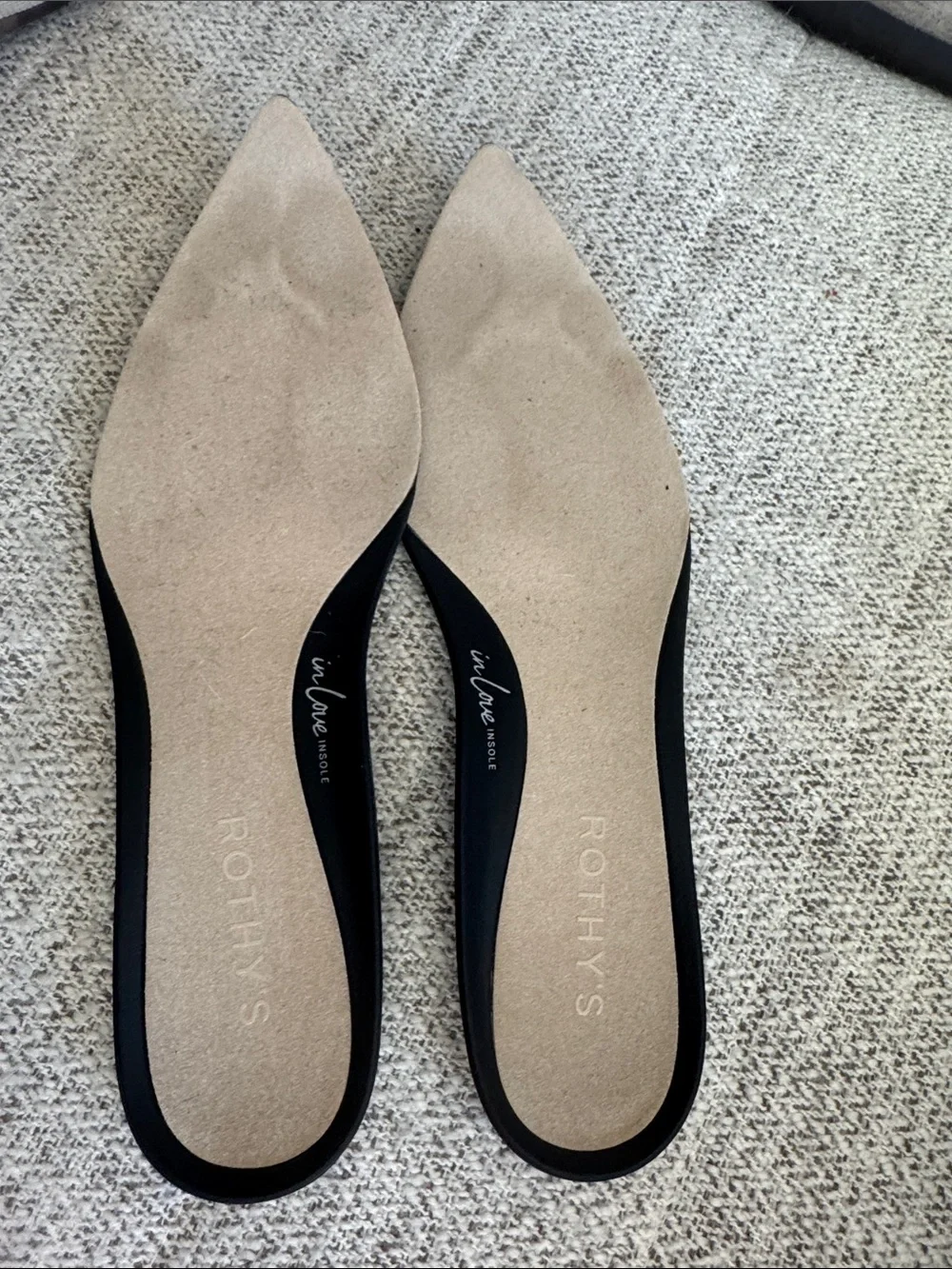 EUC Rothy's The High Point Block Heel in Ecru or Sandstone